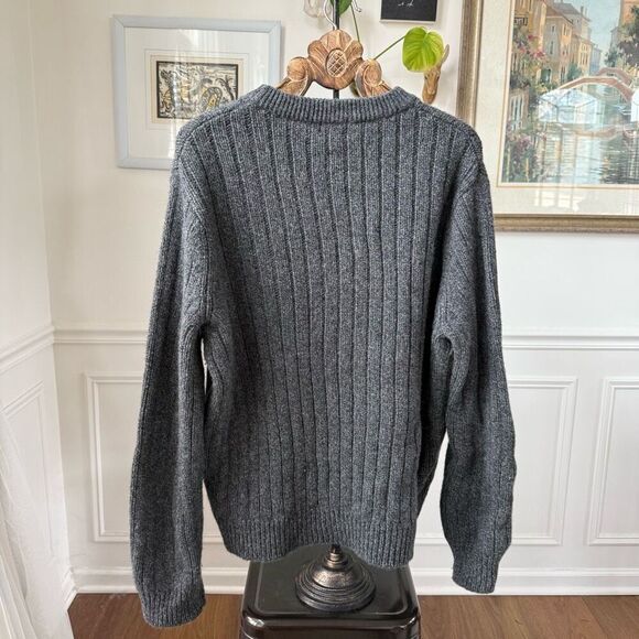 L.L. Bean Lambswool Grey Mens Crewneck Sweater Machine Wash XL - Picture 4 of 6